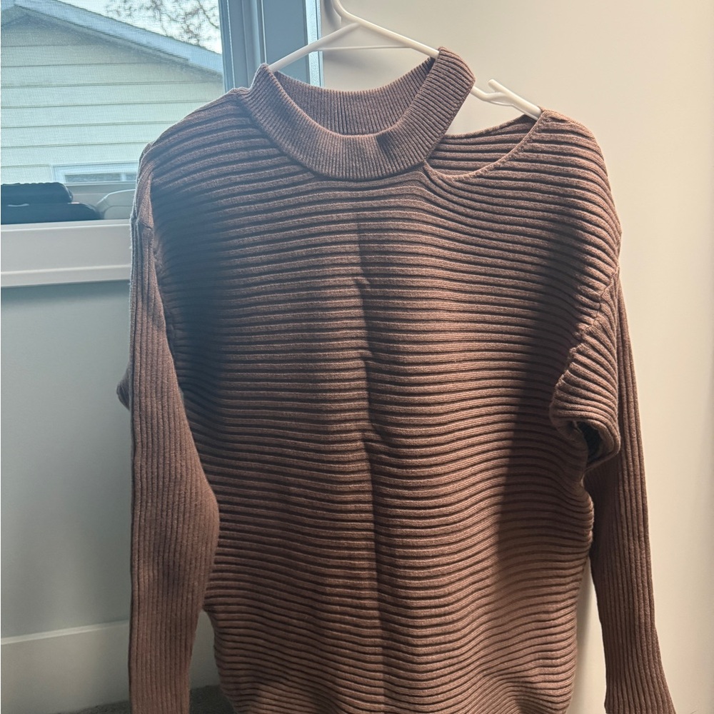 Off-the-Shoulder Lightweight Ribbed Sweater - Brown